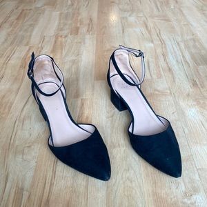 Black Pointed Heels